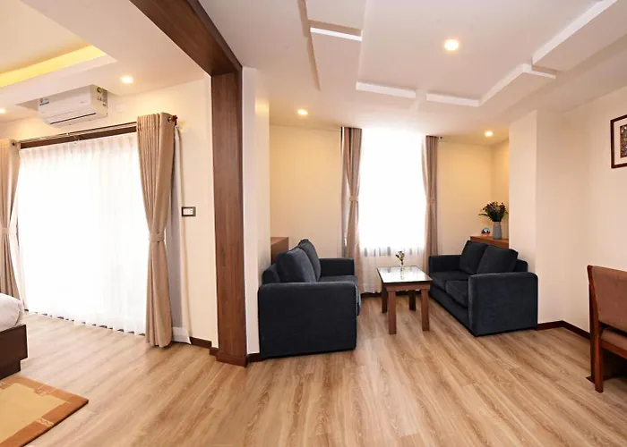 Hotel Sherpani 3*
