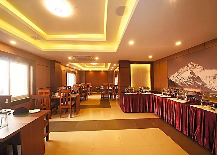 Hotel Sherpani